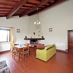 Modern In With Pool Apartman