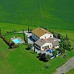 Modern In With Pool